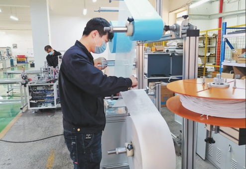 我省科技企業(yè)成功研發(fā)并交付全自動(dòng)口罩機(jī)生產(chǎn)線，網(wǎng)絡(luò)科技研發(fā)助力抗疫生產(chǎn)
